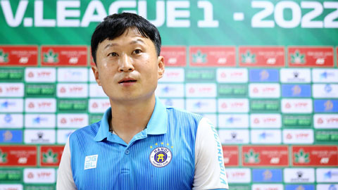 Ông Chun Jae Ho có thể trở thành HLV nước ngoài đầu tiên vô địch với Hà Nội FC